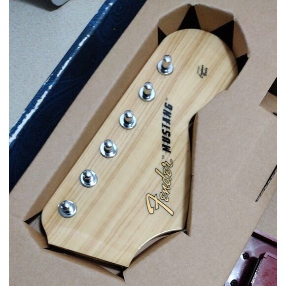 Rockband 3 Fender Mustang Pro Guitar & Strap PS3 PlayStation Mad Catz NO DONGLE - Picture 6 of 12